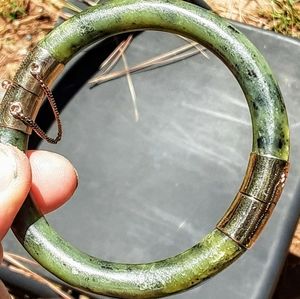 Vintage Green Nephrite Jade Bangle